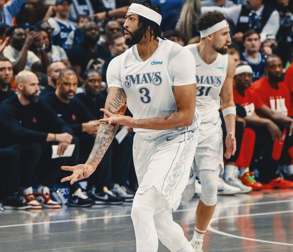 米乐在线注册-关于浓眉哥迎来三赛季高光表现，雄鹿球迷沸腾！的信息