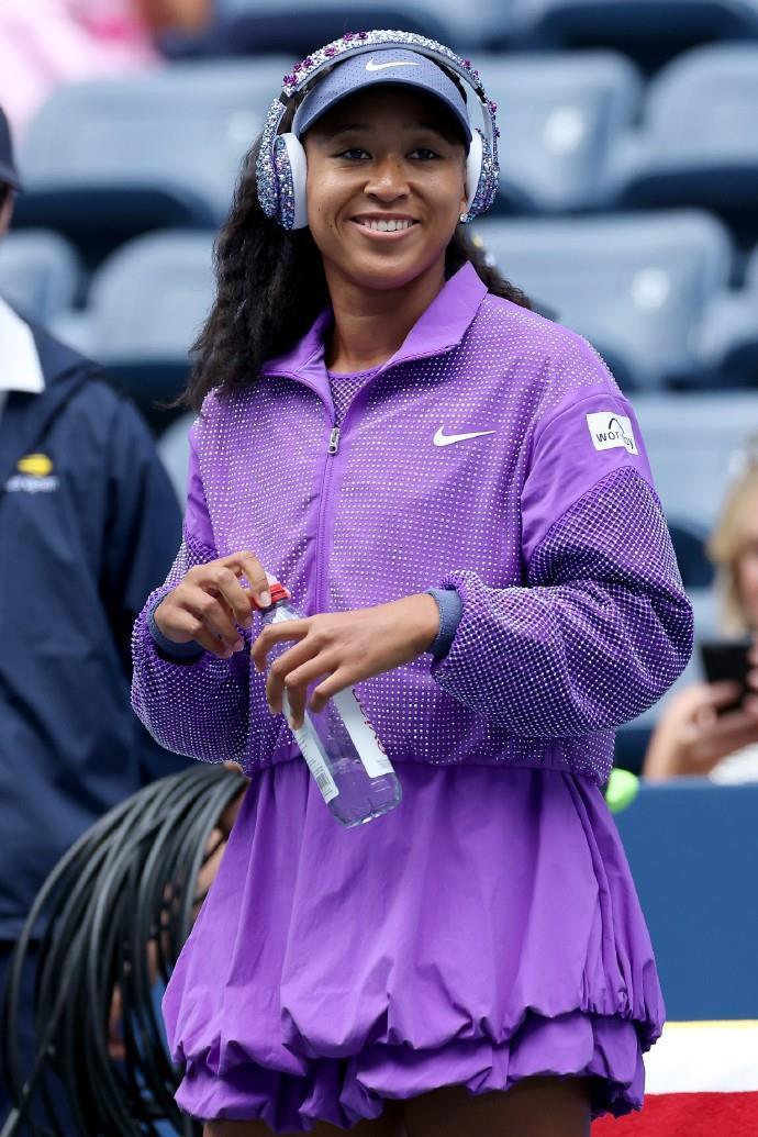 米乐在线入口-大坂直美重返赛场，持续失利首场状态出色，老鹰观众沸腾！赢得满堂喝彩的简单介绍